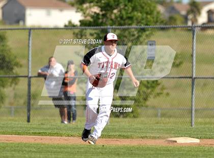 Thumbnail 1 in Del Campo @ Antelope photogallery.
