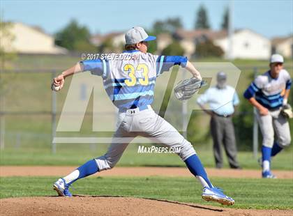 Thumbnail 3 in Del Campo @ Antelope photogallery.