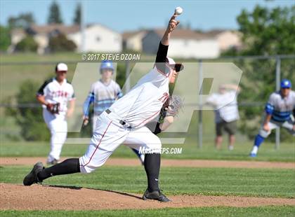 Thumbnail 3 in Del Campo @ Antelope photogallery.