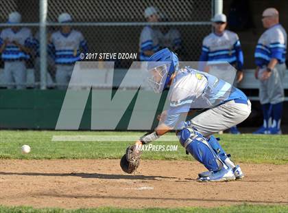 Thumbnail 1 in Del Campo @ Antelope photogallery.