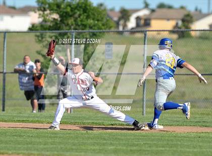 Thumbnail 1 in Del Campo @ Antelope photogallery.