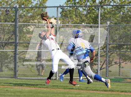 Thumbnail 3 in Del Campo @ Antelope photogallery.