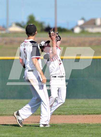 Thumbnail 2 in Del Campo @ Antelope photogallery.