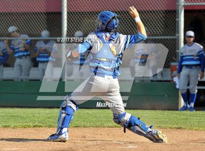 Thumbnail 2 in Del Campo @ Antelope photogallery.