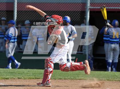 Thumbnail 2 in Del Campo @ Antelope photogallery.