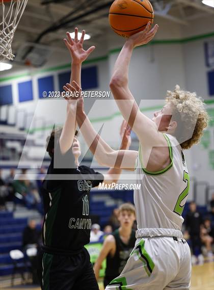 Thumbnail 2 in Green Canyon @ Ridgeline (Sophomore) photogallery.