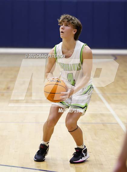 Thumbnail 2 in Green Canyon @ Ridgeline (Sophomore) photogallery.