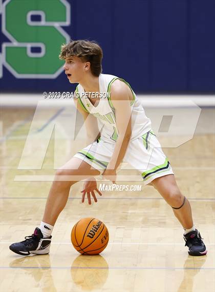 Thumbnail 1 in Green Canyon @ Ridgeline (Sophomore) photogallery.