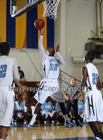 Thumbnail 3 in Newark Memorial vs. Burbank (Gridley Invitational) photogallery.