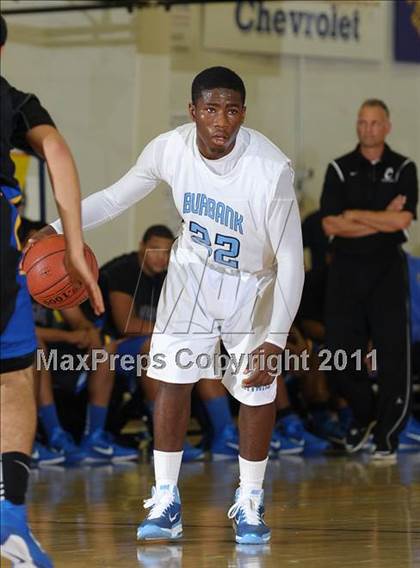 Thumbnail 1 in Newark Memorial vs. Burbank (Gridley Invitational) photogallery.