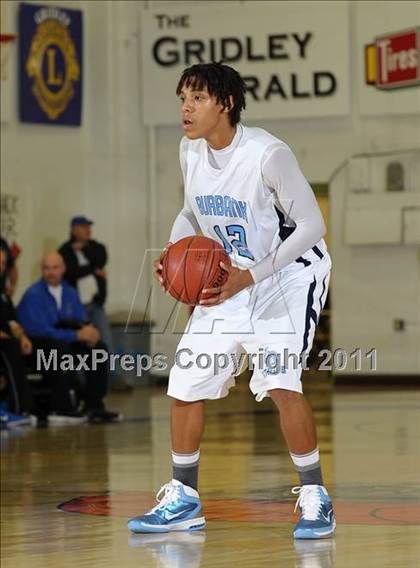 Thumbnail 1 in Newark Memorial vs. Burbank (Gridley Invitational) photogallery.