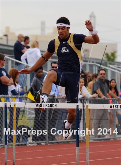 Thumbnail 3 in Saugus @ West Ranch (Boys) photogallery.