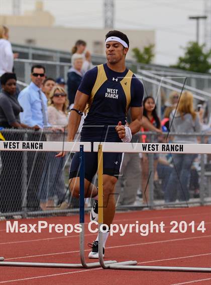 Thumbnail 2 in Saugus @ West Ranch (Boys) photogallery.