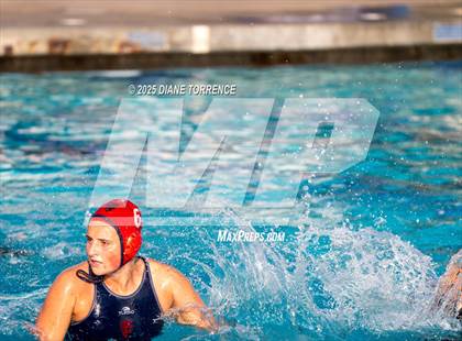 Thumbnail 2 in San Marcos vs Woodrow Wilson (Bill Barnett Holiday Cup) photogallery.