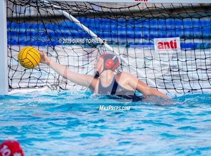 Thumbnail 1 in San Marcos vs Woodrow Wilson (Bill Barnett Holiday Cup) photogallery.