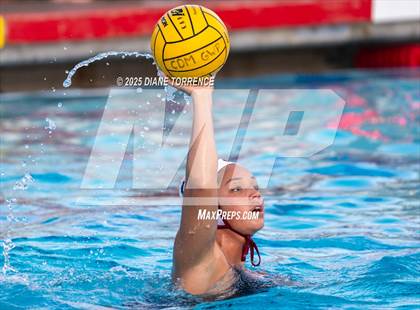 Thumbnail 2 in San Marcos vs Woodrow Wilson (Bill Barnett Holiday Cup) photogallery.