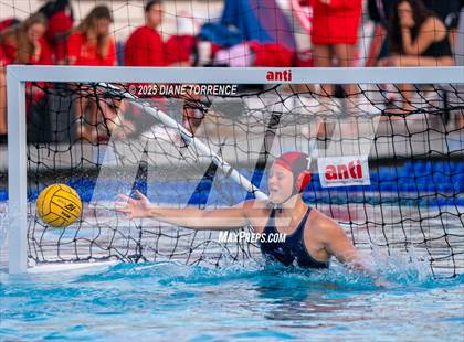 Thumbnail 3 in San Marcos vs Woodrow Wilson (Bill Barnett Holiday Cup) photogallery.