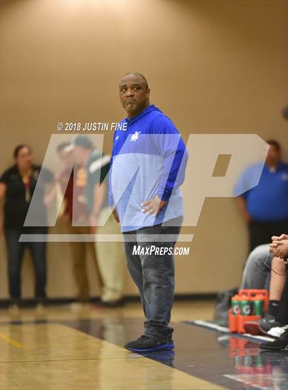 Thumbnail 2 in Southwest SD vs. San Diego Academy (CIF SDS D5 Final) photogallery.