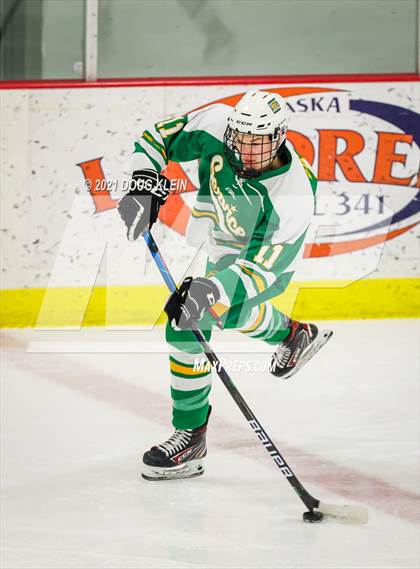 Thumbnail 1 in Eagle River vs Service photogallery.
