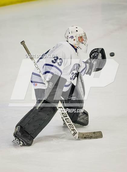 Thumbnail 3 in Eagle River vs Service photogallery.