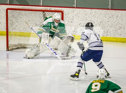 Thumbnail 2 in Eagle River vs Service photogallery.