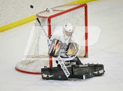 Thumbnail 2 in Eagle River vs Service photogallery.