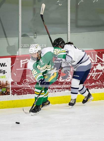 Thumbnail 2 in Eagle River vs Service photogallery.