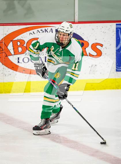 Thumbnail 3 in Eagle River vs Service photogallery.