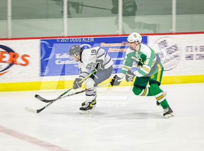 Thumbnail 3 in Eagle River vs Service photogallery.