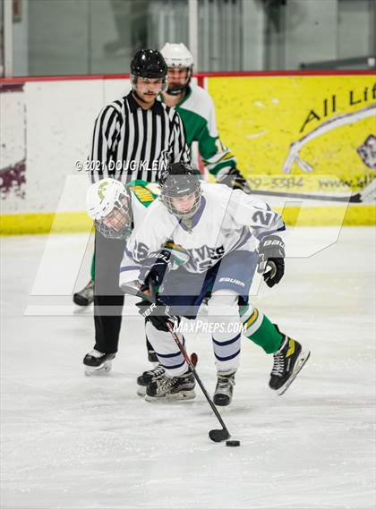 Thumbnail 1 in Eagle River vs Service photogallery.