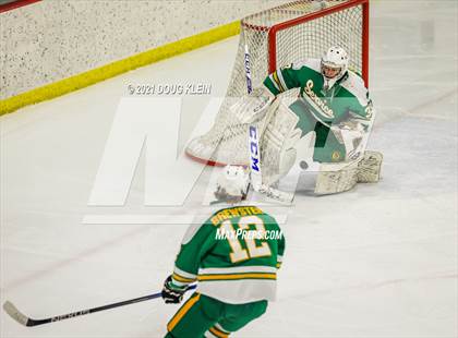 Thumbnail 2 in Eagle River vs Service photogallery.
