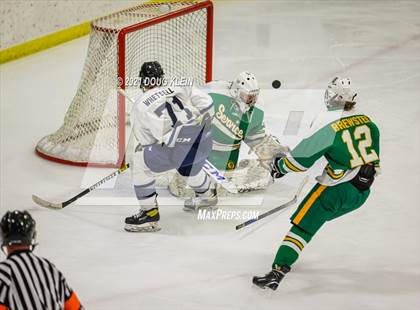 Thumbnail 1 in Eagle River vs Service photogallery.