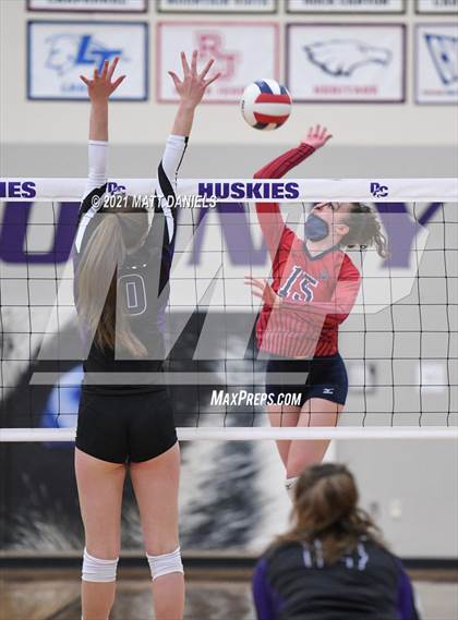 Thumbnail 1 in Chaparral @ Douglas County photogallery.