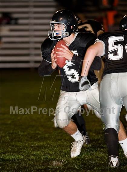 Thumbnail 2 in Westfield vs. Longmeadow photogallery.
