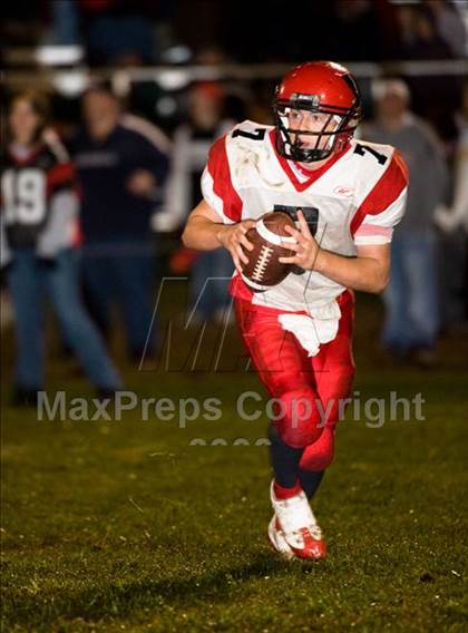 Thumbnail 3 in Westfield vs. Longmeadow photogallery.