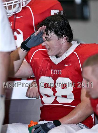 Thumbnail 2 in Abilene vs. Belton (Dave Campbell's Texas Football Classic) photogallery.