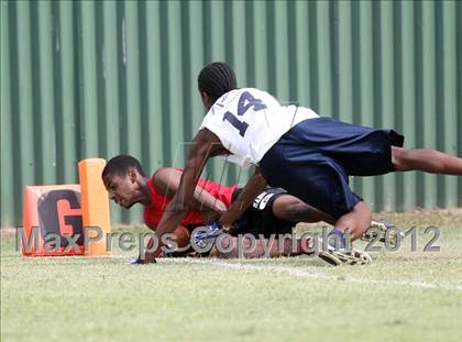 Thumbnail 2 in Manor vs Stony Point (IFAF USA Football 7-on-7 Tournament) photogallery.