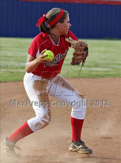 Thumbnail 3 in Seymour @ South-Doyle photogallery.