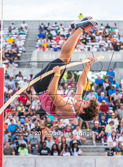 Thumbnail 1 in CIF State Track and Field Championships (Boys Pole Vault Qualifications) photogallery.