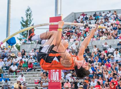 Thumbnail 2 in CIF State Track and Field Championships (Boys Pole Vault Qualifications) photogallery.