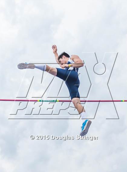 Thumbnail 3 in CIF State Track and Field Championships (Boys Pole Vault Qualifications) photogallery.