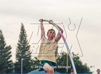 Thumbnail 3 in CIF State Track and Field Championships (Boys Pole Vault Qualifications) photogallery.