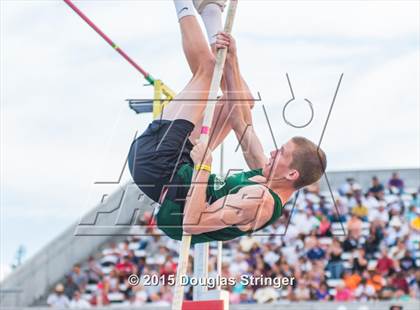 Thumbnail 3 in CIF State Track and Field Championships (Boys Pole Vault Qualifications) photogallery.