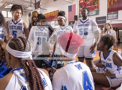 Thumbnail 3 in Hamilton Heights vs. Winter Haven (GEICO National Tournament Semifinal) photogallery.