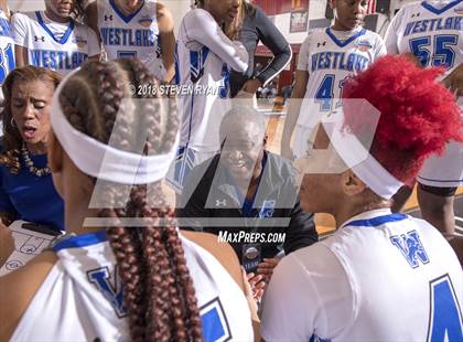 Thumbnail 1 in Hamilton Heights vs. Winter Haven (GEICO National Tournament Semifinal) photogallery.