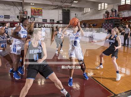 Thumbnail 3 in Hamilton Heights vs. Winter Haven (GEICO National Tournament Semifinal) photogallery.