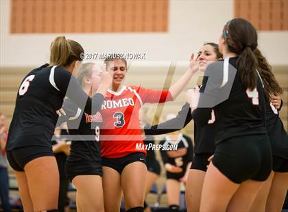 Thumbnail 3 in Romeo @ Rochester (MHSAA District Semifinal) photogallery.