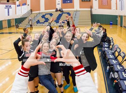 Thumbnail 2 in Romeo @ Rochester (MHSAA District Semifinal) photogallery.