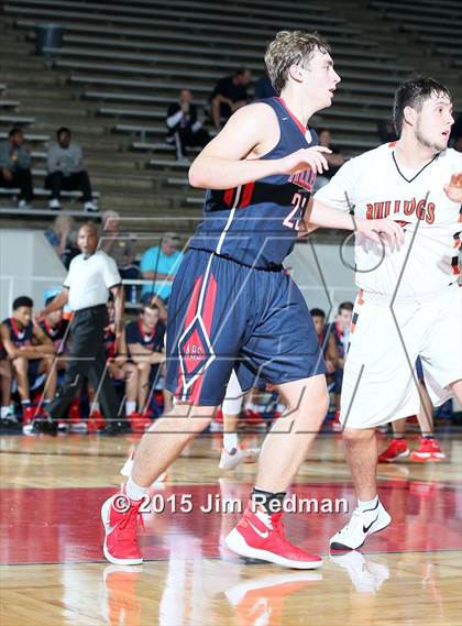 Thumbnail 2 in La Porte vs. Allen (McDonald's Texas Invitational) photogallery.