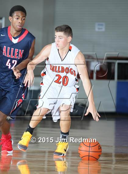 Thumbnail 3 in La Porte vs. Allen (McDonald's Texas Invitational) photogallery.